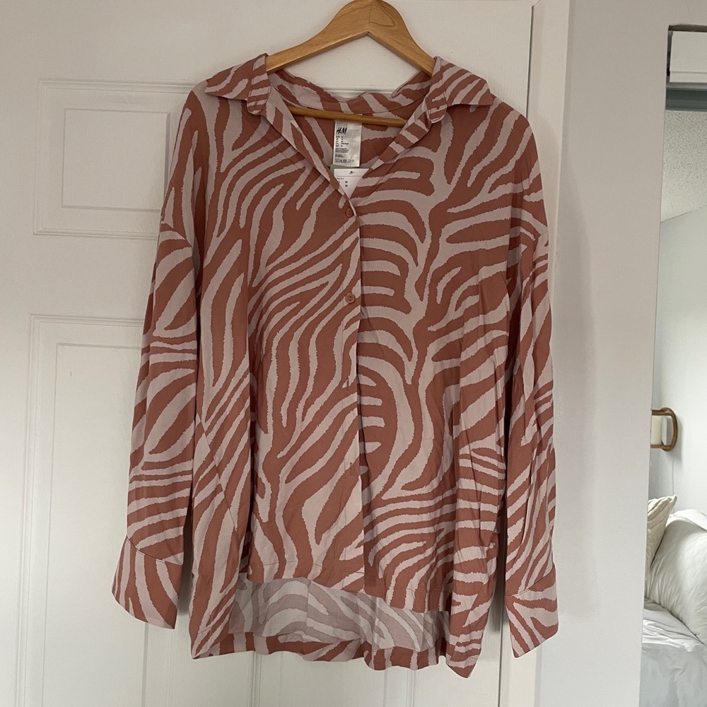 NWT Pink zebra print button up shirt